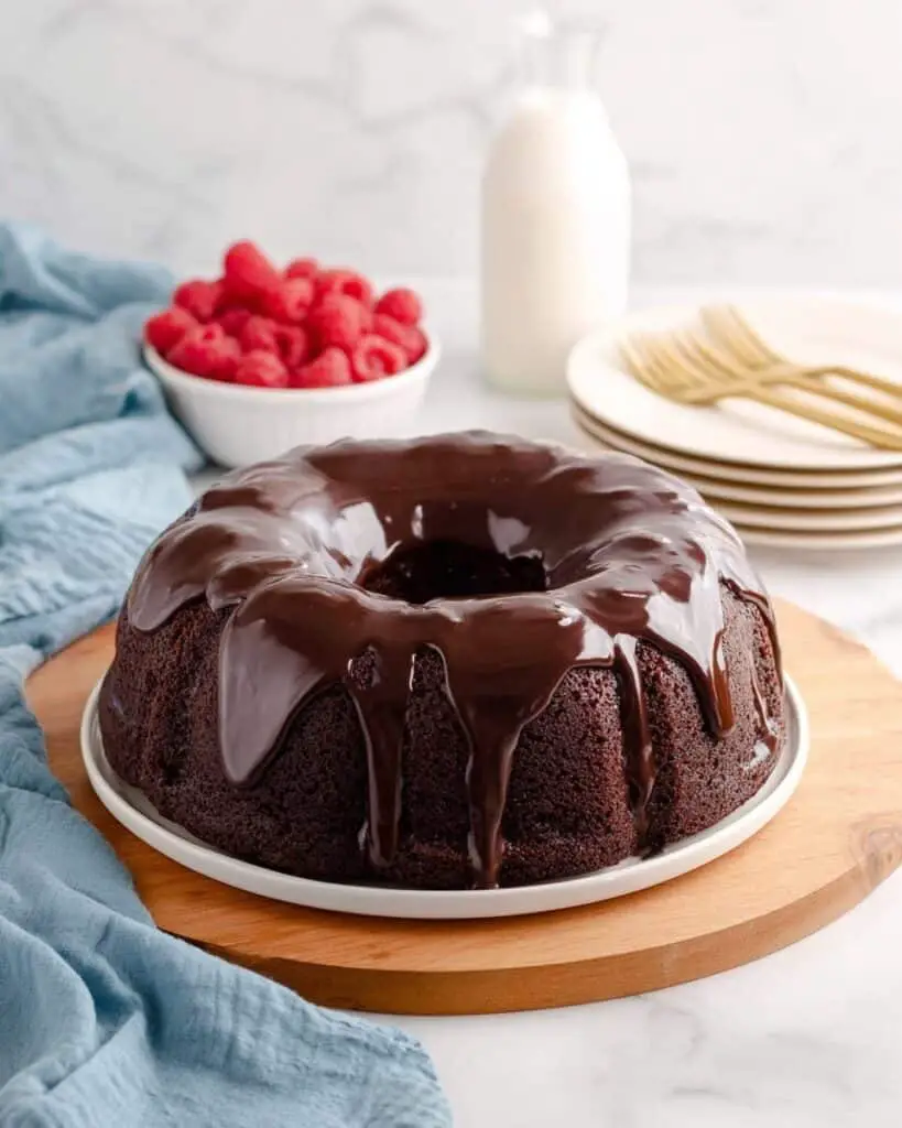 Decadent Chocolate Bundt Cake with Rich Ganache Icing Recipe