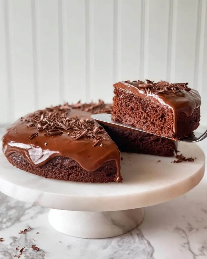 Best Brownie Cake Dessert Recipe (Easy & Fudgy) Recipe