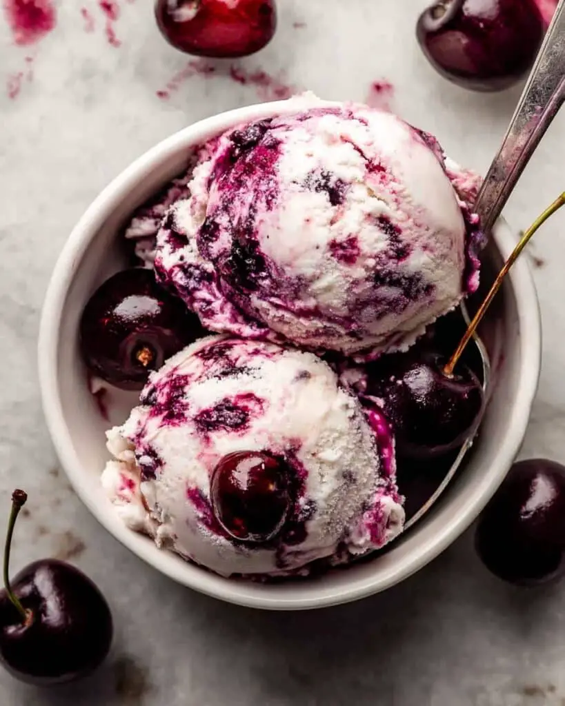 Creamy No-Churn Cherry Ice Cream Recipe