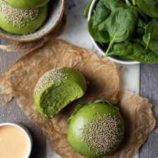 Spinach Burger Buns Recipe with Topping Recipe