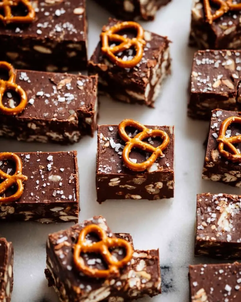 Easy Pretzel Fudge Recipe (Sweet & Salty!) Recipe