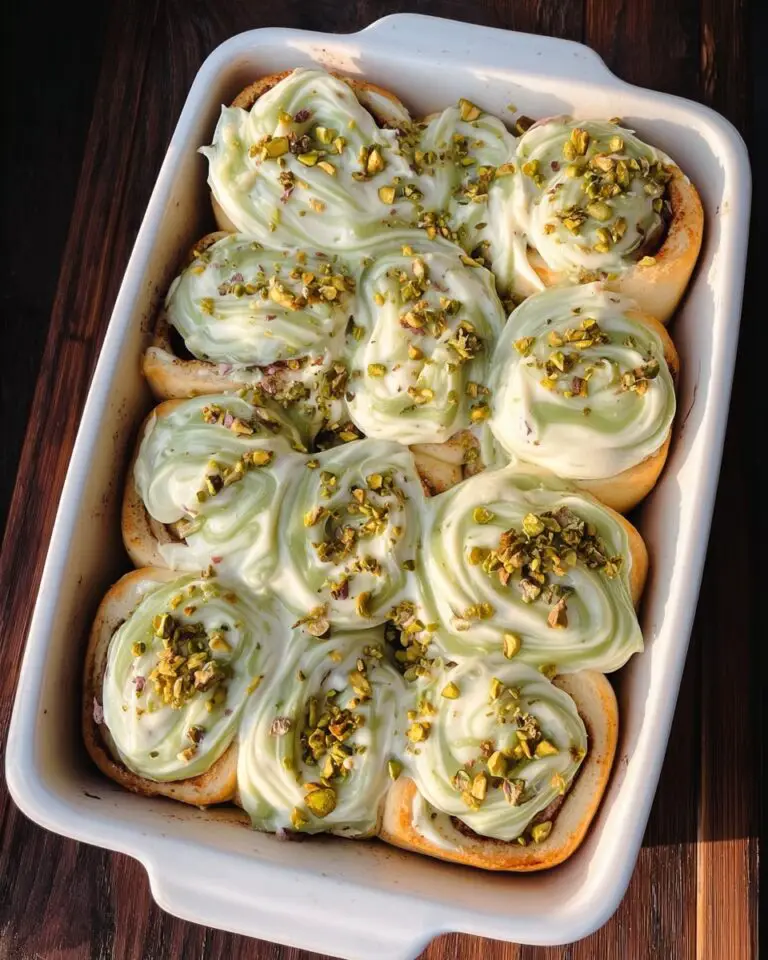 Pistachio Cinnamon Rolls Recipe