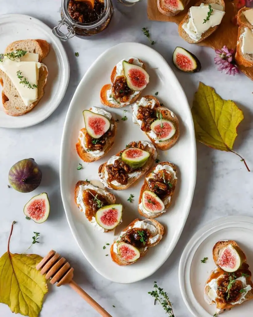 Brie and Fig Crostini Recipe