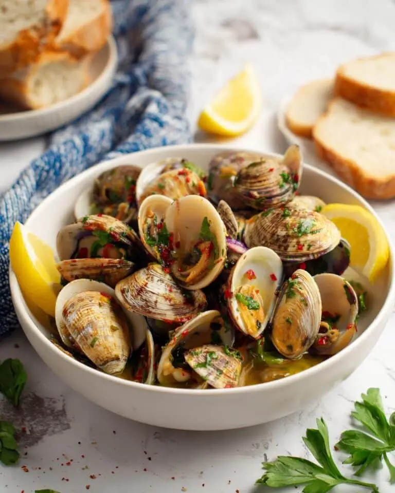 Steamed Clams with Garlic, White Wine, and Fresh Herbs Recipe