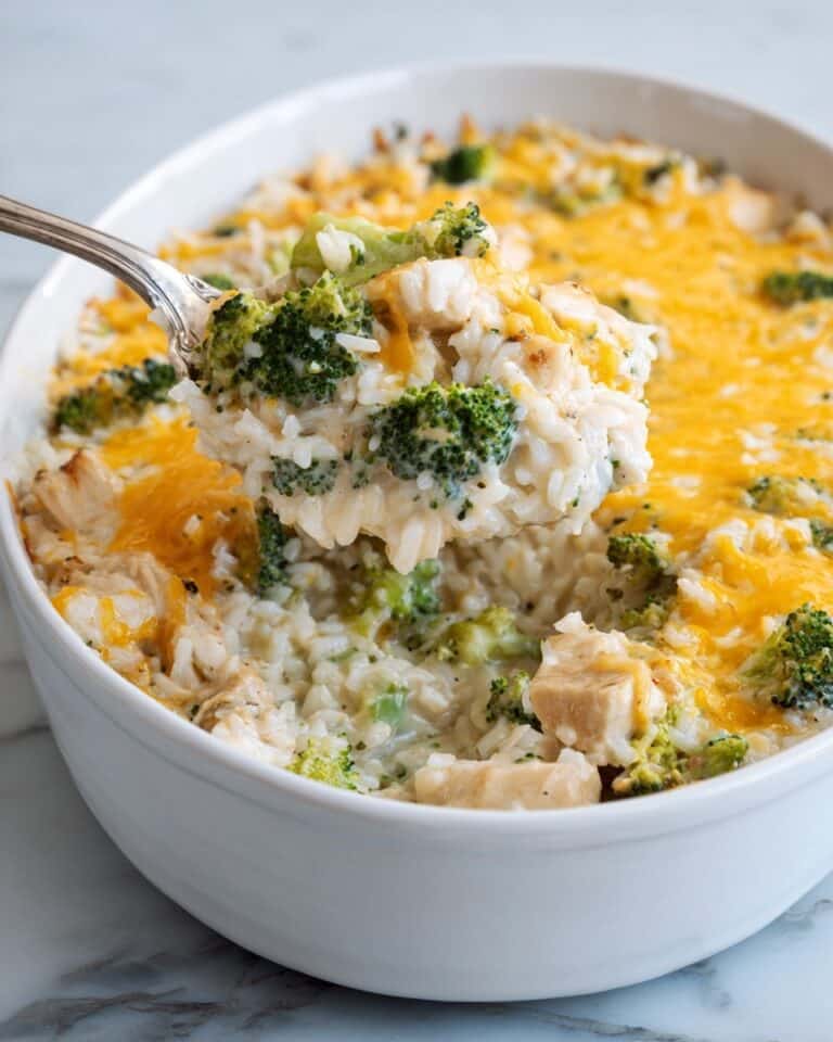 Easy 5-Ingredient Chicken Broccoli Casserole Recipe