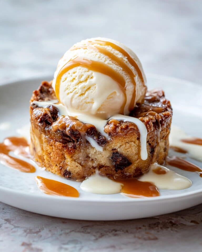 3-Minute Applesauce Coffee Cake (Microwave For One) Recipe